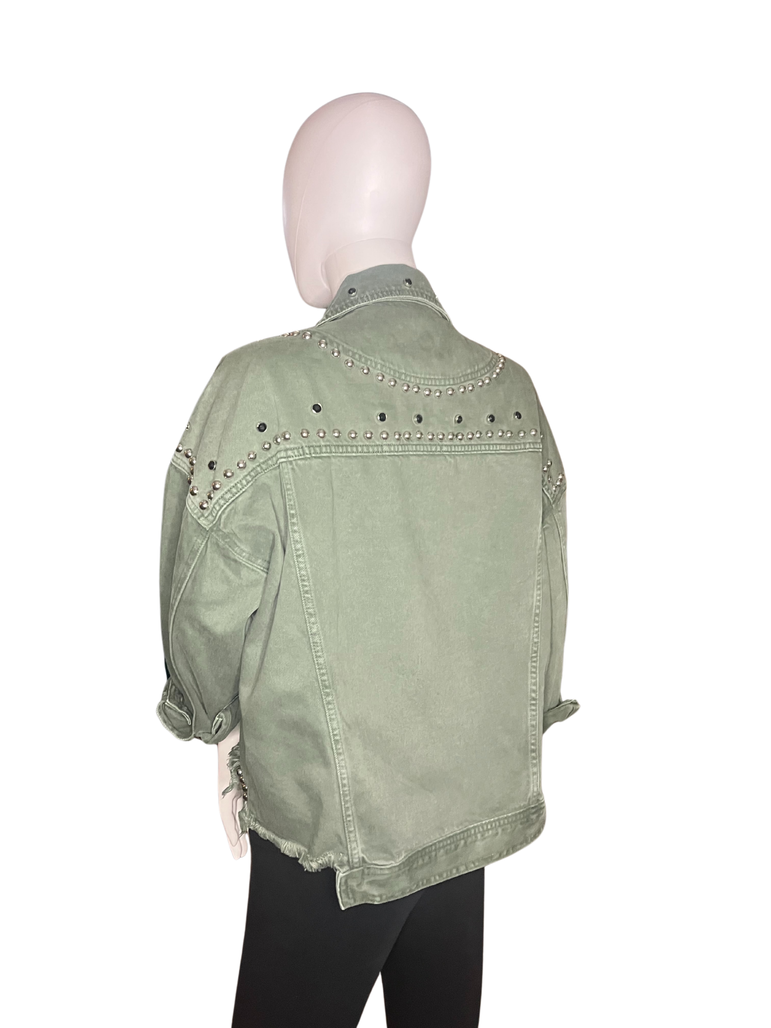 Giacca di jeans verde militare borchiata